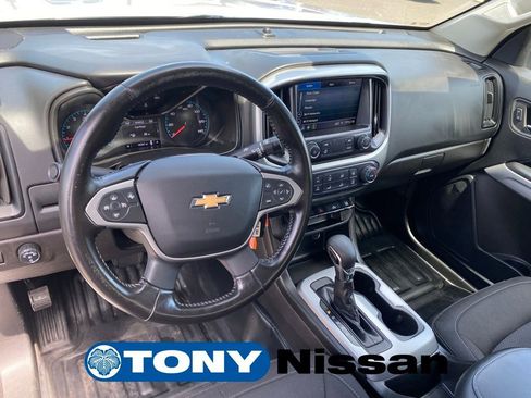 Used 2022 Chevrolet Colorado LT w/ Fleet Safety Package image 30