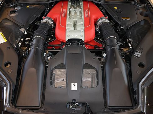 Certified 2020 Ferrari 812 Superfast RWD image 85