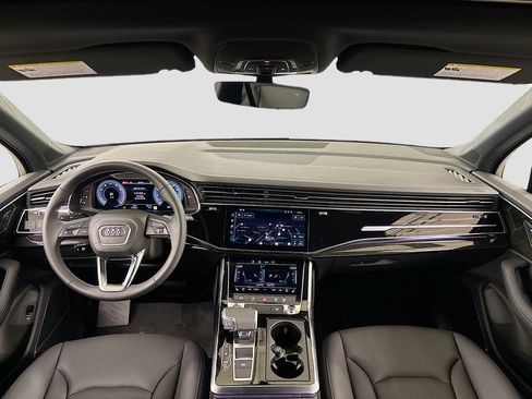 New 2025 Audi Q7 2.0T Premium Plus image 9