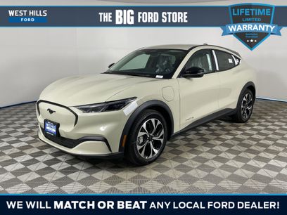 New 2026 Ford Mustang Mach-E Select w/ Interior Protection Package