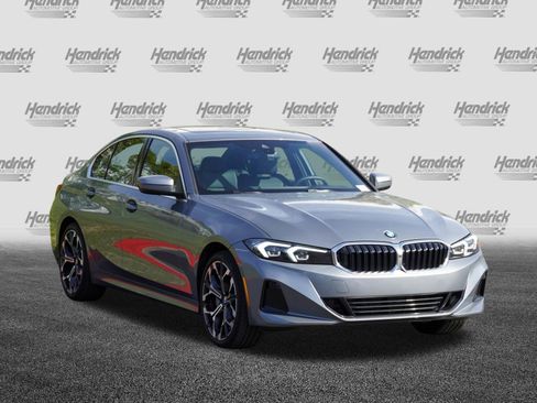 Certified 2025 BMW 330i Sedan RWD image 2