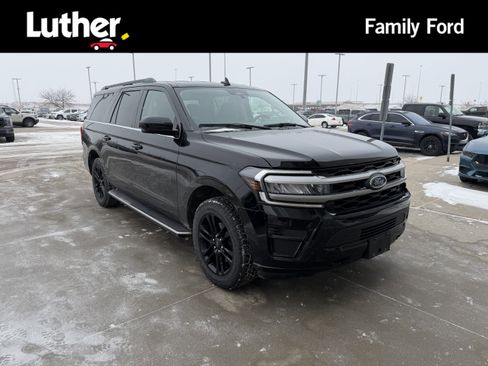 Used 2022 Ford Expedition Max XLT image 1