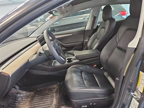 Used 2021 Tesla Model 3 Long Range AWD/4WD image 4