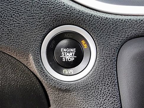Used 2019 Dodge Charger R/T RWD image 28