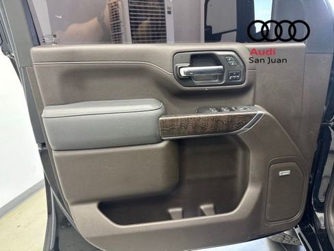 Used 2022 GMC Sierra 2500 Denali w/ Denali Black Diamond Edition image 33