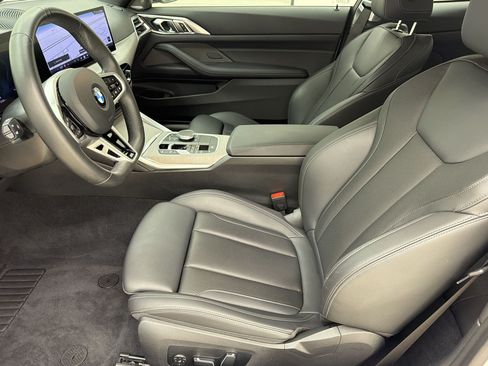 Used 2025 BMW 430i xDrive Coupe w/ M Sport Package AWD/4WD image 5