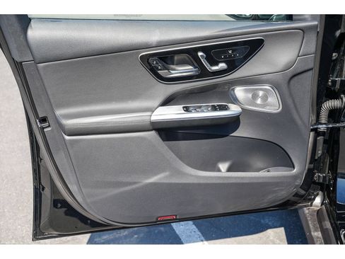 Certified 2026 Mercedes-Benz GLC 300 4MATIC image 19
