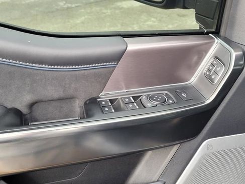 New 2026 Ford F250 Platinum w/ FX4 Off-Road Package image 25