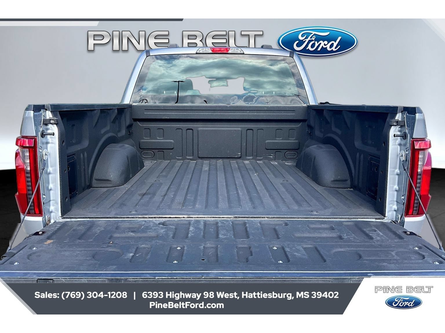 Used 2024 Ford F150 STX RWD image 12