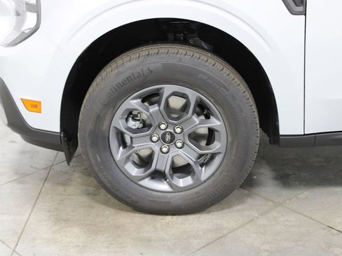 New 2026 Ford Maverick XLT image 18