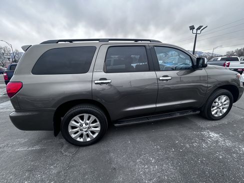 Used 2013 Toyota Sequoia Platinum image 7