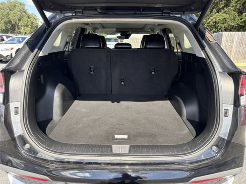 Used 2023 Kia Sportage SX image 36