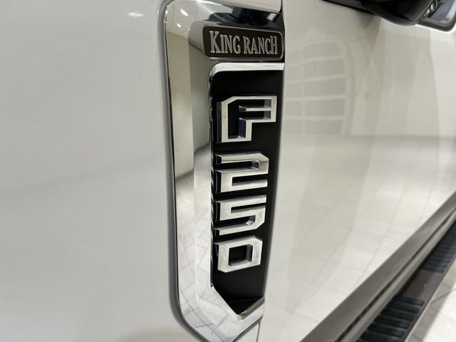 Used 2020 Ford F250 King Ranch w/ FX4 Off-Road Package AWD/4WD image 27