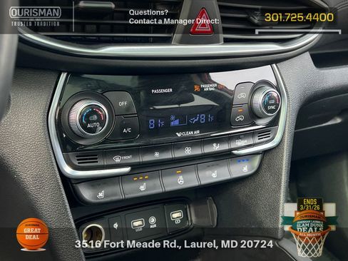 Used 2020 Hyundai Santa Fe Limited image 14