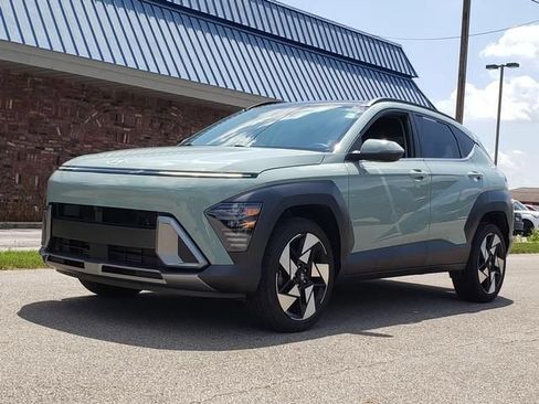 Used 2024 Hyundai Kona Limited AWD/4WD image 1