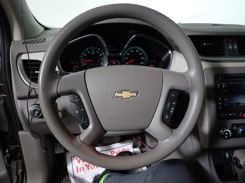 Used 2017 Chevrolet Traverse LS FWD image 25