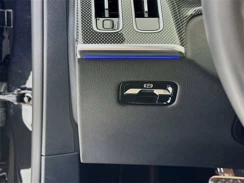 Used 2023 Mercedes-Benz S 580 4MATIC Sedan image 11