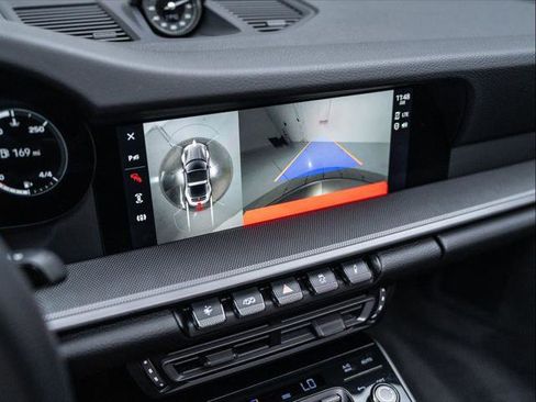 Used 2024 Porsche 911 Targa 4S w/ Premium Package image 34