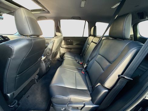 Used 2021 Honda Pilot EX-L image 24