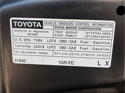 Used 2013 Toyota 4Runner SR5 image 23
