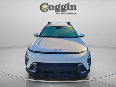 Used 2024 Hyundai Kona SEL w/ Convenience Package image 11