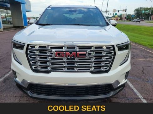 Used 2024 GMC Acadia Denali w/ LPO, Floor Liner Package image 10