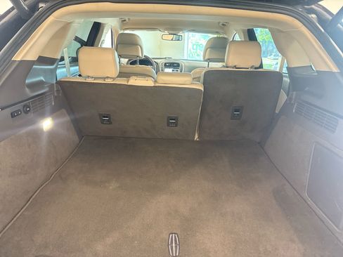 Used 2018 Lincoln MKX Select w/ Select Plus Package AWD/4WD image 7
