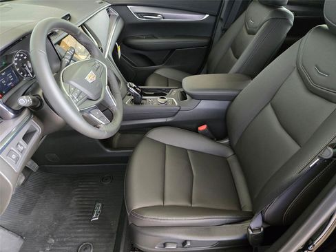 New 2026 Cadillac XT5 Luxury w/ LPO, Floor Liner Package FWD image 10