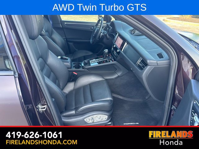 Used 2023 Porsche Macan GTS AWD/4WD image 42