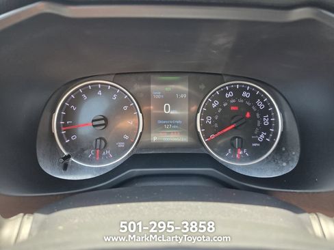 Used 2022 Toyota RAV4 XLE FWD image 21