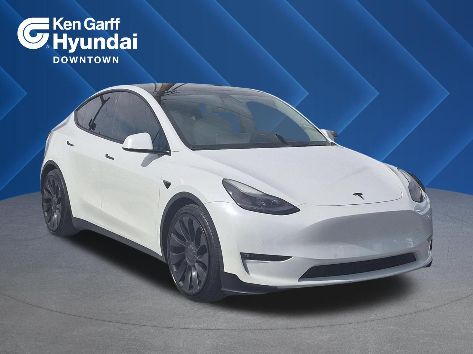 Used 2022 Tesla Model Y Performance AWD/4WD image 1