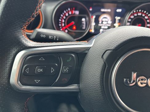 Used 2022 Jeep Gladiator Mojave w/ Trailer Tow Package image 30