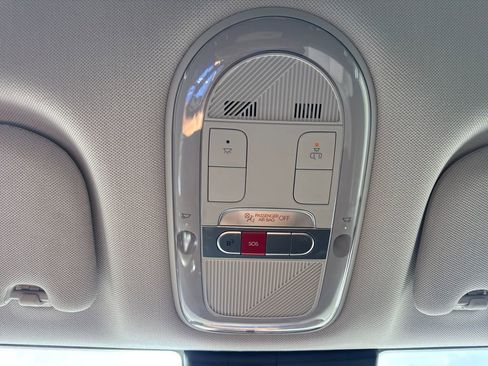 Used 2024 Hyundai Ioniq 5 SE image 26