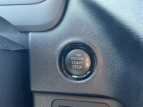 Used 2025 Toyota Tundra SR5 image 28