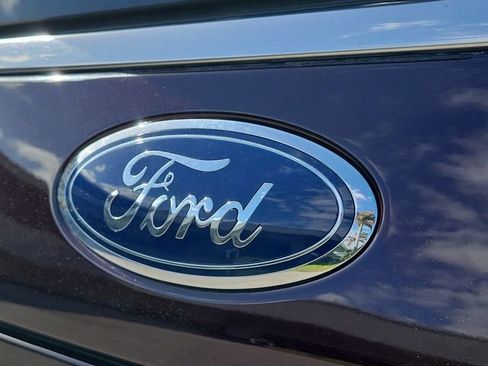 Used 2024 Ford Expedition Max XLT RWD image 9