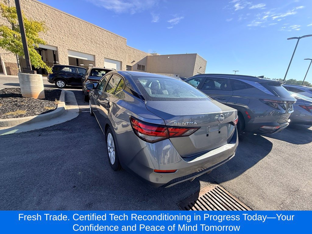 Used 2024 Nissan Sentra S FWD image 3