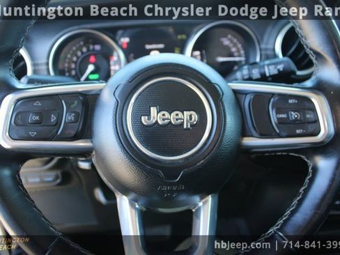 Used 2021 Jeep Wrangler Unlimited Sahara image 17