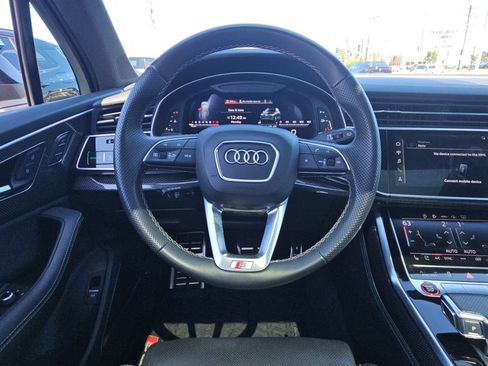 Used 2023 Audi SQ7 Premium Plus AWD/4WD image 10