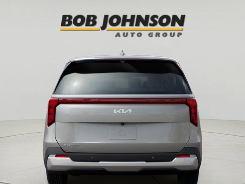 New 2026 Kia Carnival EX FWD image 13