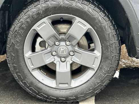 Certified 2025 Honda Ridgeline TrailSport image 29