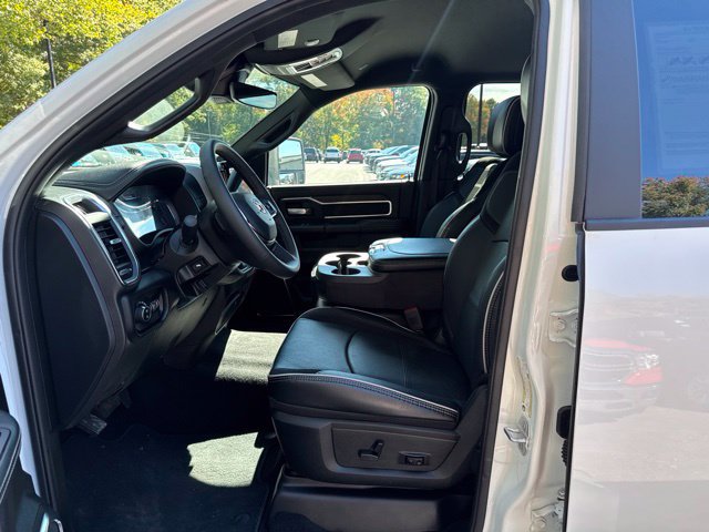 Used 2026 RAM 2500 Laramie AWD/4WD image 14