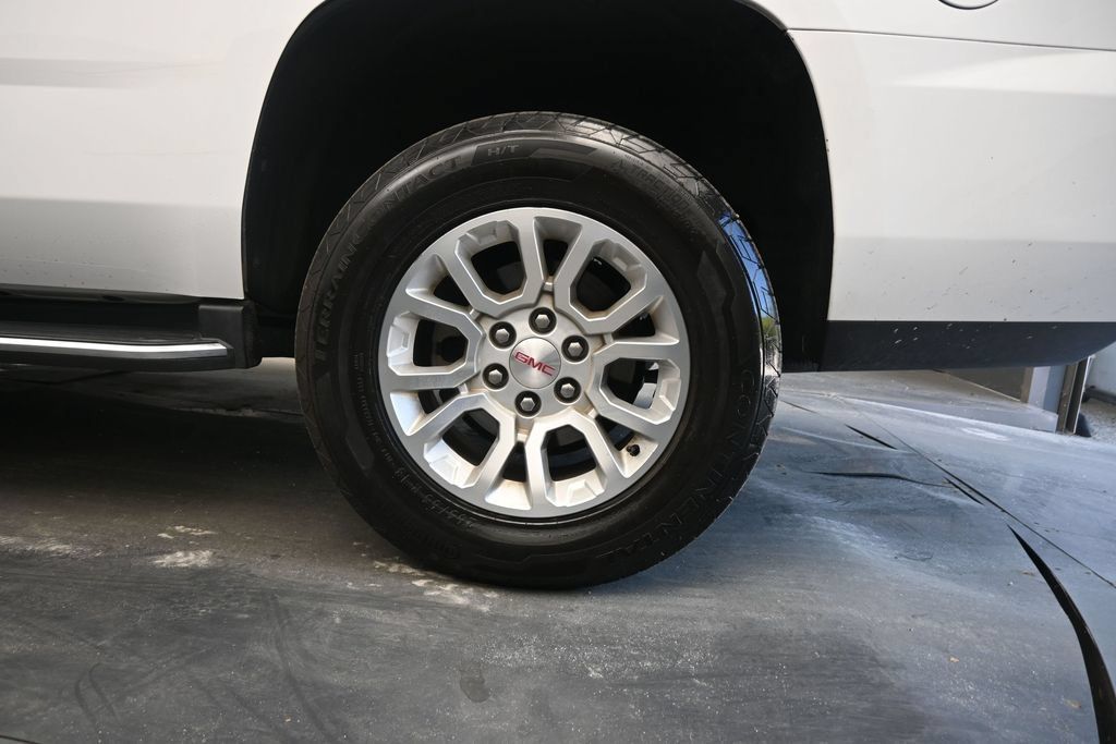 Used 2020 GMC Yukon SLT AWD/4WD image 12