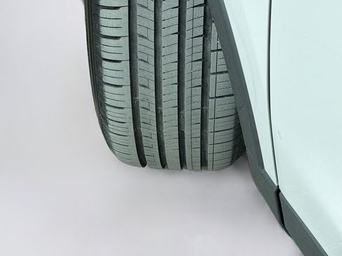 Used 2021 Lincoln Nautilus Reserve image 42