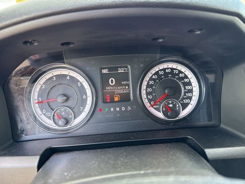 Used 2022 RAM 1500 Classic Warlock image 10