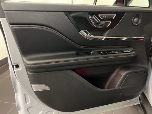 New 2026 Lincoln Corsair Reserve image 30