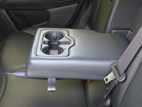 Used 2025 Jeep Compass Trailhawk AWD/4WD image 11