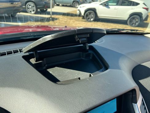 Used 2011 Chevrolet Cruze LT image 27