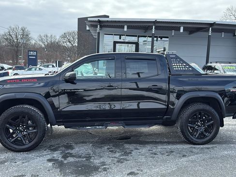 Used 2024 Chevrolet Colorado Trail Boss w/ Advanced Trailering Package image 6