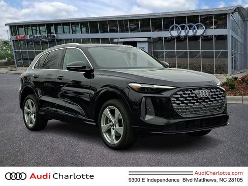 Used 2025 Audi Q5 Premium Plus w/ Premium Plus image 1