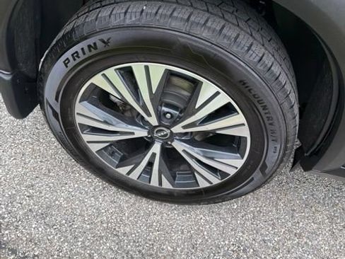 Used 2023 Nissan Rogue SV w/ SV Premium B Package AWD/4WD image 27